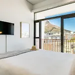 6Onn Sea Point